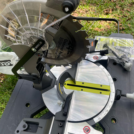 RYOBI Sierra Ingletadora compuesta de 10" con guía LED TS1346