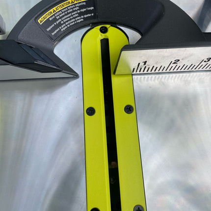 RYOBI Sierra Ingletadora compuesta de 10" con guía LED TS1346