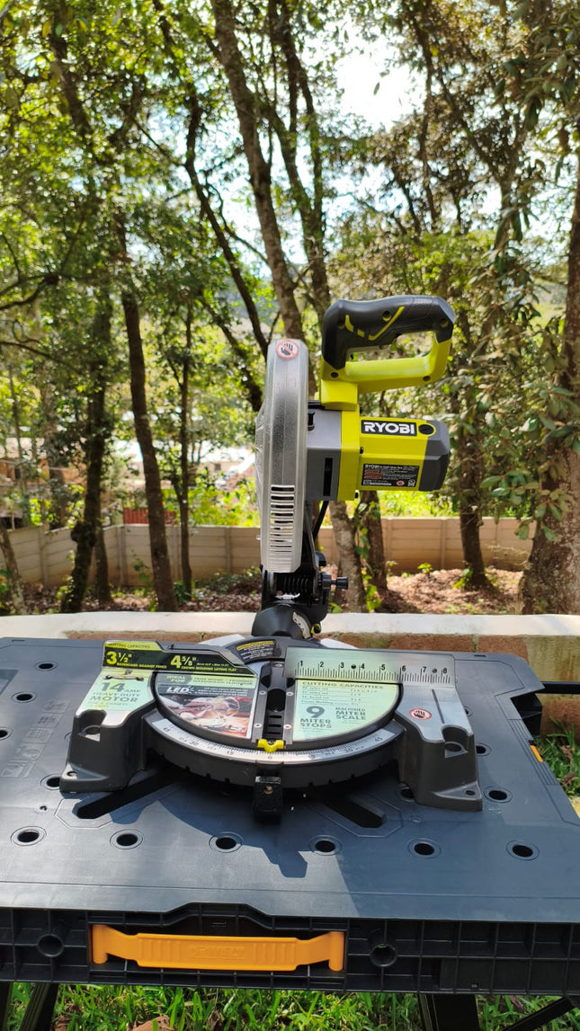RYOBI Sierra ingletadora 10" 14 Amperios con led  TS1346 (USADA SIN CAJA)
