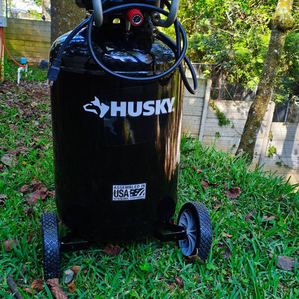 HUSKY Compresor de 30 Galones, 200PSI,  libre de aceite C305H