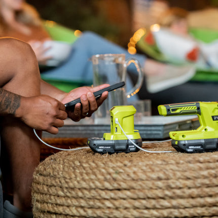 RYOBI Kit Bateria 18V 1.5Ah, cargado y Power Bank USB P743GCSB