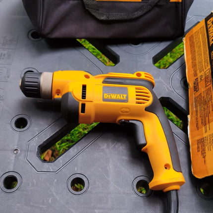 DEWALT Barreno para metal y madera de 3/8" 8 Amperios, DWD110K (RETORNO)