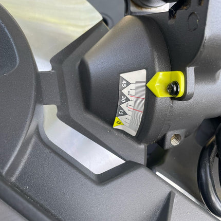 RYOBI Sierra Ingletadora compuesta de 10" con guía LED TS1346