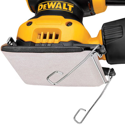 LIJADORA DE PALMA DEWALT 1/4 DE HOJA, ORBITAL DWE6411-B3
