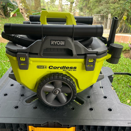 RYOBI Aspiradora inalámbrica 18V ONE+, 6 Galones P770ID SOLO HERRAMIENTA (DE RETORNO FUNCIONANDO, FOTOS REALES)