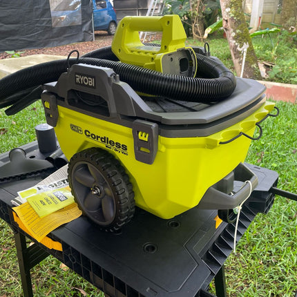 RYOBI Aspiradora inalámbrica 18V ONE+, 6 Galones P770ID SOLO HERRAMIENTA (DE RETORNO FUNCIONANDO, FOTOS REALES)